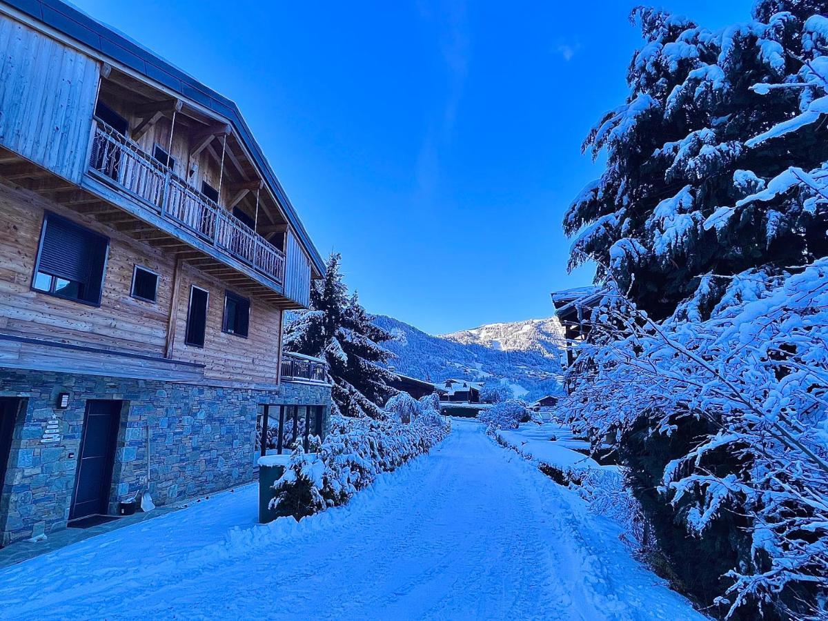 Chalet Amour Blanc Chamonix เลอุชส์ ภายนอก รูปภาพ