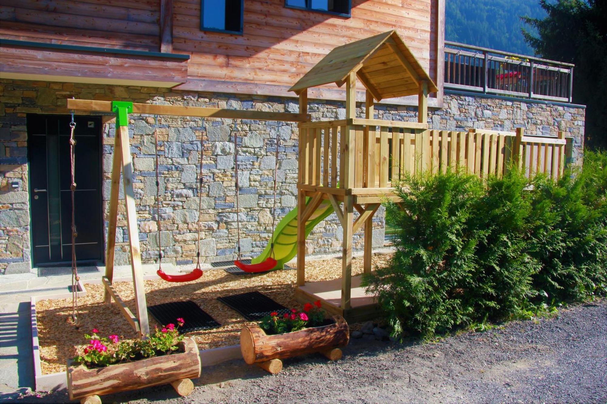 Chalet Amour Blanc Chamonix เลอุชส์ ภายนอก รูปภาพ